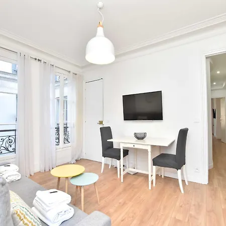 Appartamento Charming 1br 4p - Louvre Museum Parigi